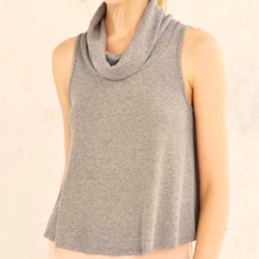 Gray sleeveless turtleneck